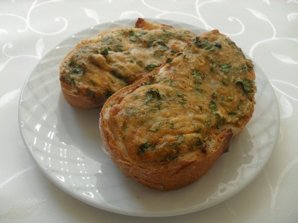 Fırında Peynirli Ekmek